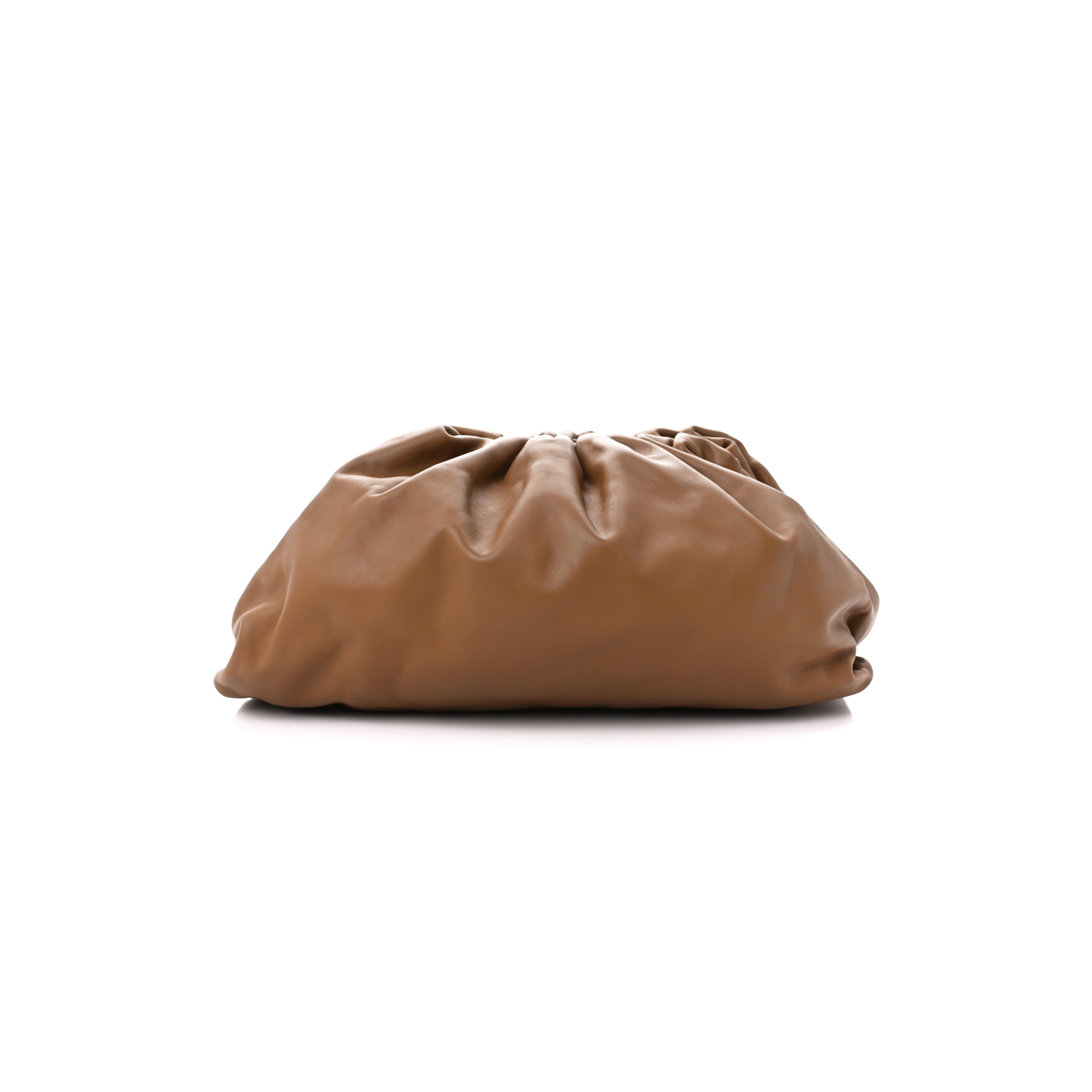 BOTTEGA VENETA SMOOTH BUTTER CALF THE POUCH OVERSIZED CLUTCH TEAK (39*19*9cm) BOTTEGA VENETA SMOOTH BUTTER CALF THE POUCH OVERSIZED CLUTCH TEAK (39*19*9cm)